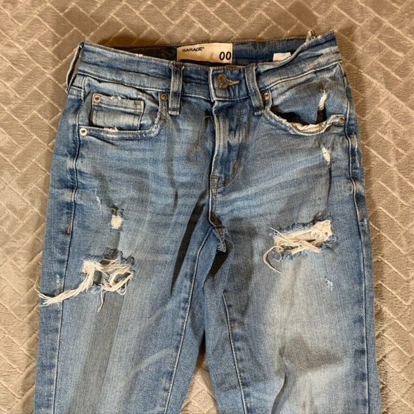 Garage Womens 00 Denim Jeans Blue Ankle Straight Distressed Light Wash Low Rise - Picture 2 of 12